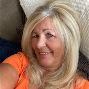 Meet your Posher, Sherry